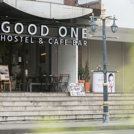 Хостел Good One Poshtel & Cafe Bar Бангкок Экстерьер фото